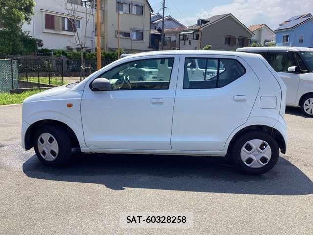 Suzuki ALTO 2017-04 8364587-11