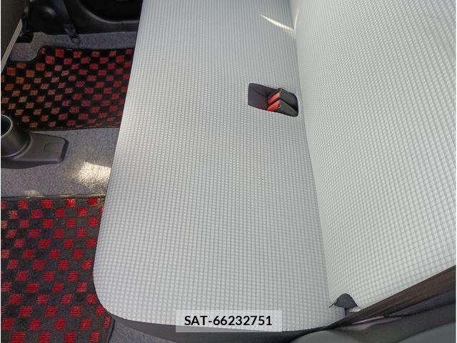 Suzuki ALTO 2015-04 8364607-9