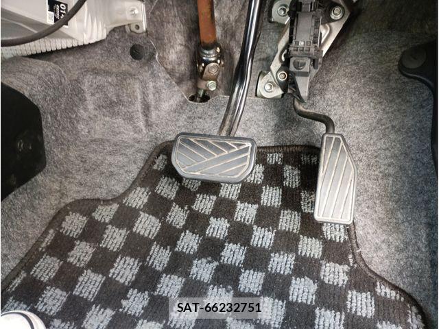 Suzuki ALTO 2015-04 8364607-16