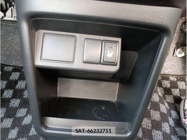 Suzuki ALTO 2015-04 8364607-17