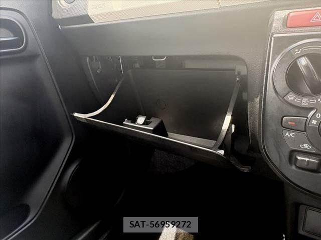 Suzuki ALTO 2017-10 8364592-28
