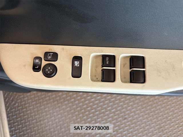 Suzuki ALTO 2017-03 8364594-5