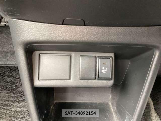 Suzuki ALTO 2018-03 8364591-6
