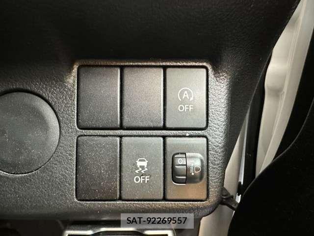 Suzuki ALTO 2017-06 8364588-4