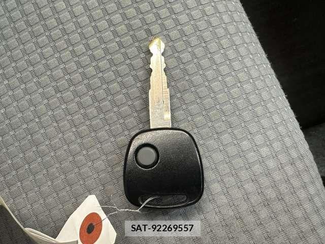 Suzuki ALTO 2017-06 8364588-5