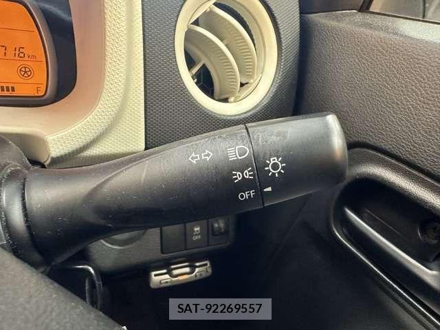Suzuki ALTO 2017-06 8364588-6