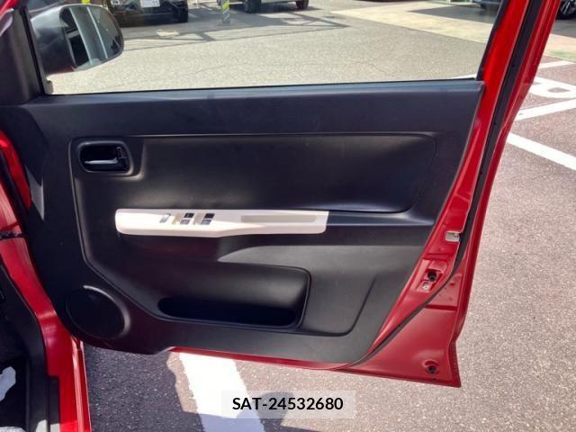 Suzuki ALTO 2017-04 8364617-13