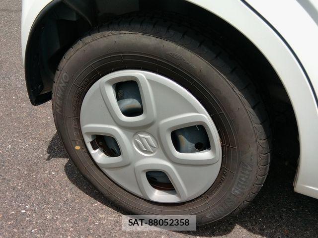 Suzuki ALTO 2019-09 8364600-11