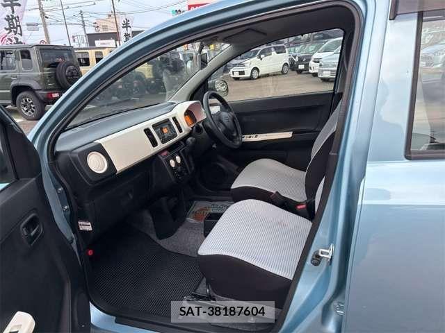 Suzuki ALTO 2017-11 8371409-17