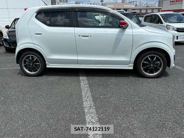 Suzuki ALTO 2015-09 8371408-9