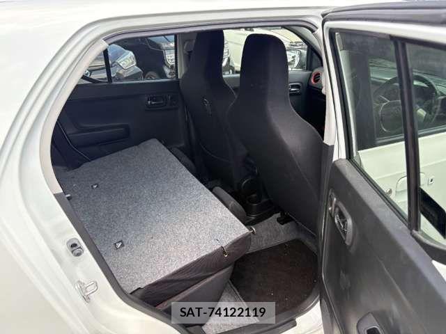 Suzuki ALTO 2015-09 8371408-18