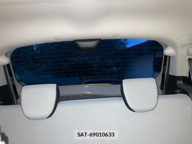 Suzuki ALTO 2015-09 8371410-22