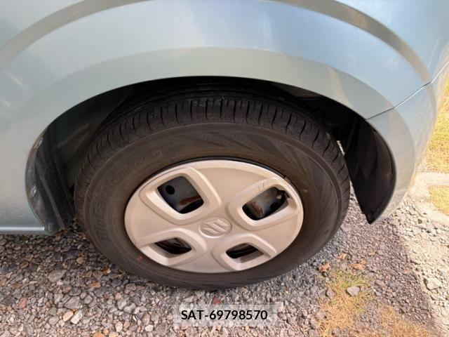 Suzuki ALTO 2017-09 8411122-3