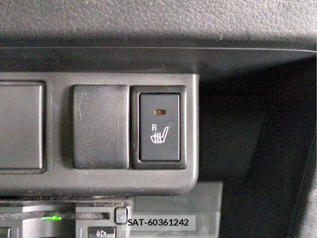 Suzuki ALTO 2019-07 8411123-12