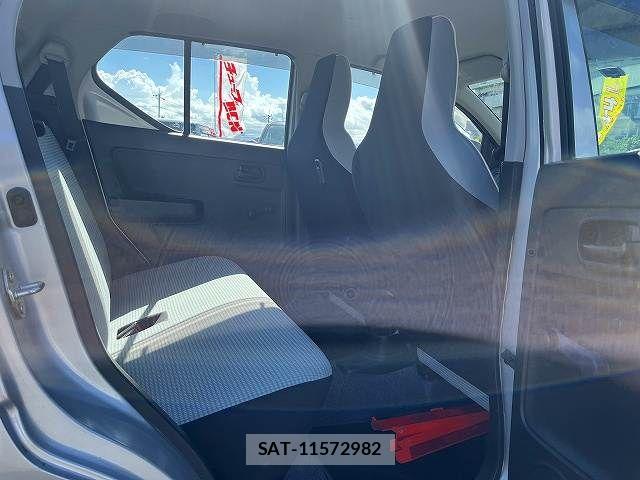 Suzuki ALTO 2015-09 8437909-23