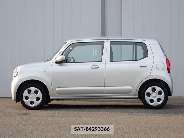 Suzuki ALTO 2022-06 8437906-17