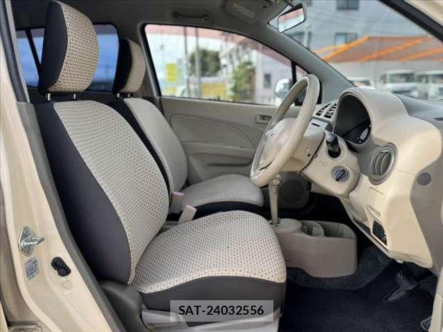 Suzuki ALTO 2013-04 8456965-15