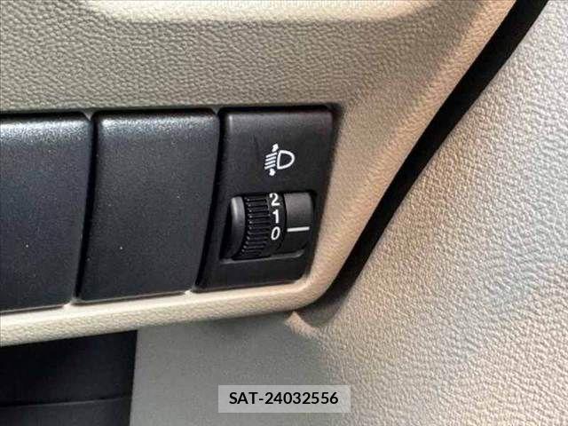 Suzuki ALTO 2013-04 8456965-22