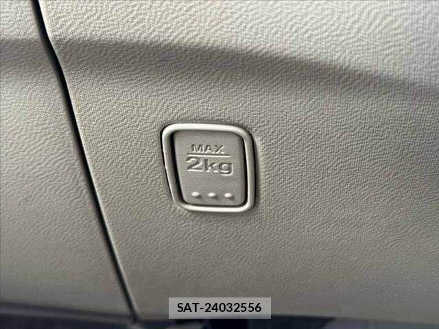 Suzuki ALTO 2013-04 8456965-23