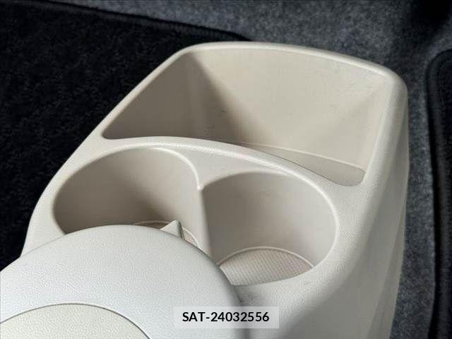 Suzuki ALTO 2013-04 8456965-24