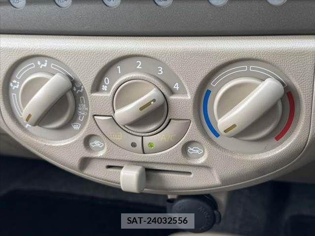 Suzuki ALTO 2013-04 8456965-3