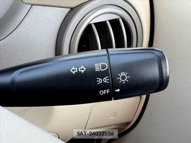 Suzuki ALTO 2013-04 8456965-4