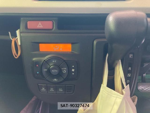Suzuki ALTO 2014-12 8456969-17
