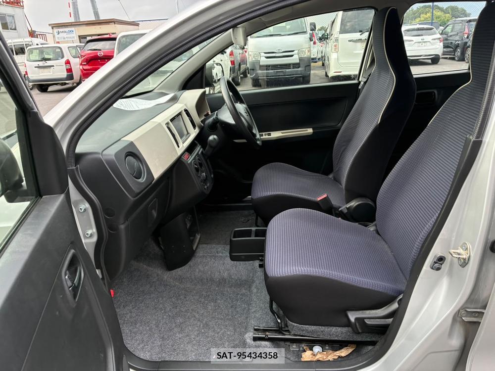 Suzuki ALTO 2019-07 8351358-10