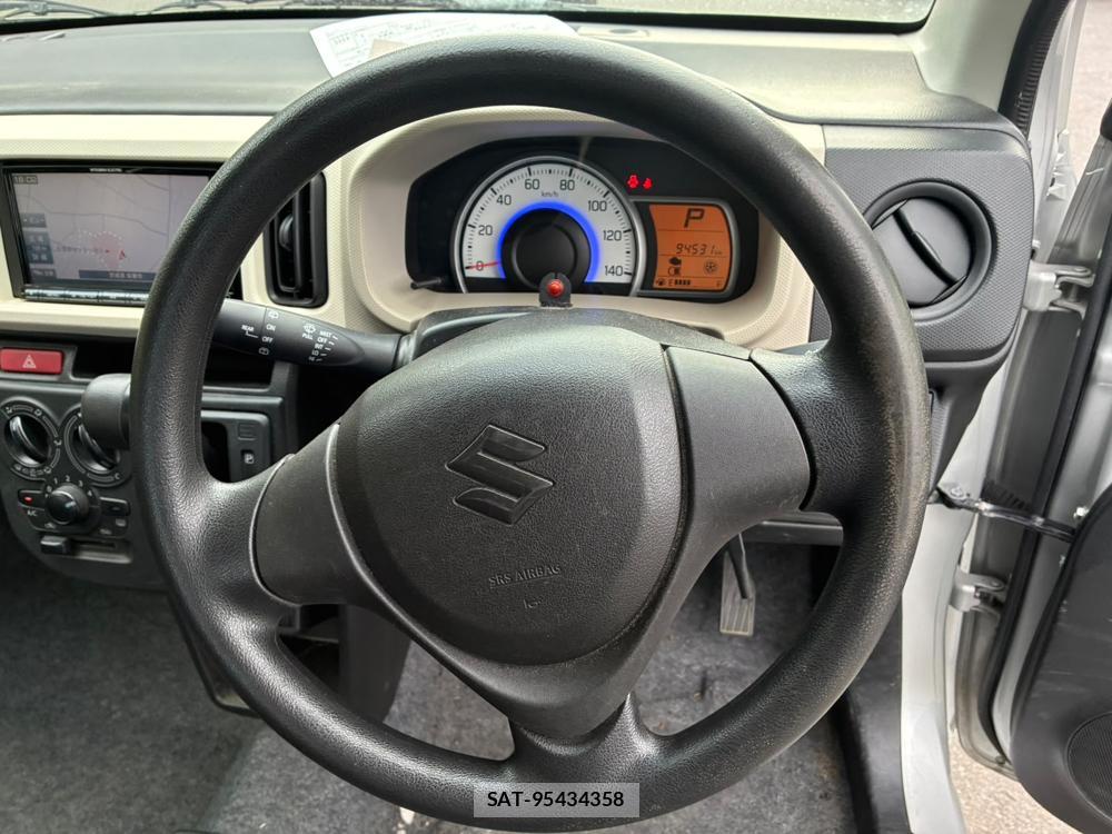 Suzuki ALTO 2019-07 8351358-14