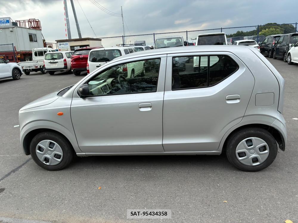 Suzuki ALTO 2019-07 8351358-1