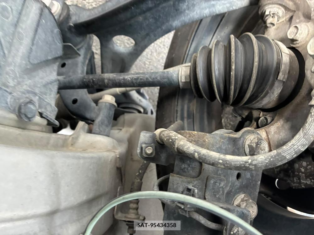 Suzuki ALTO 2019-07 8351358-33
