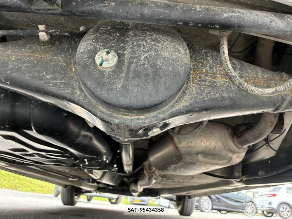Suzuki ALTO 2019-07 8351358-36