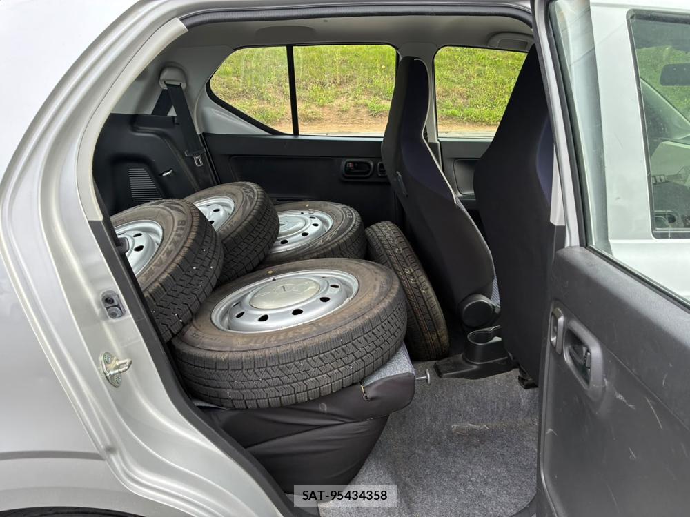 Suzuki ALTO 2019-07 8351358-8