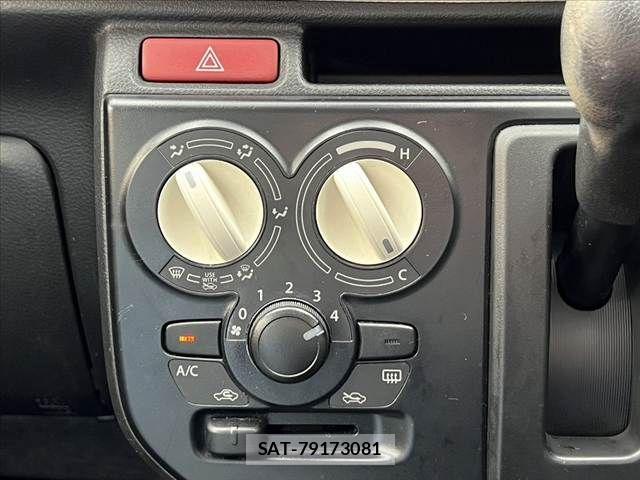 Suzuki ALTO 2015-05 8523422-23