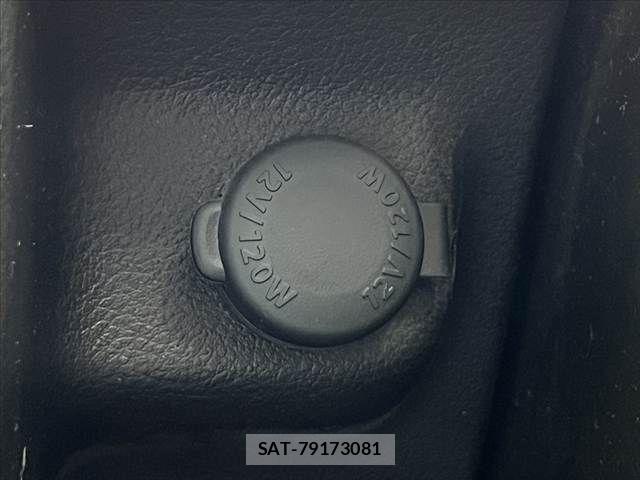 Suzuki ALTO 2015-05 8523422-24