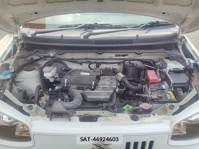 Suzuki ALTO 2018-09 8523433-11
