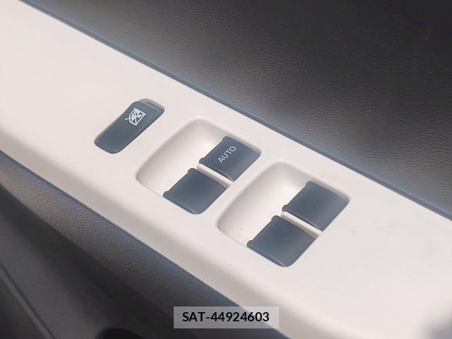 Suzuki ALTO 2018-09 8523433-17