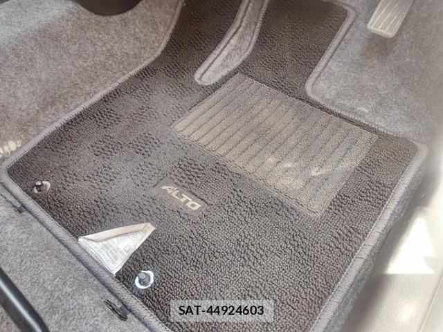 Suzuki ALTO 2018-09 8523433-22