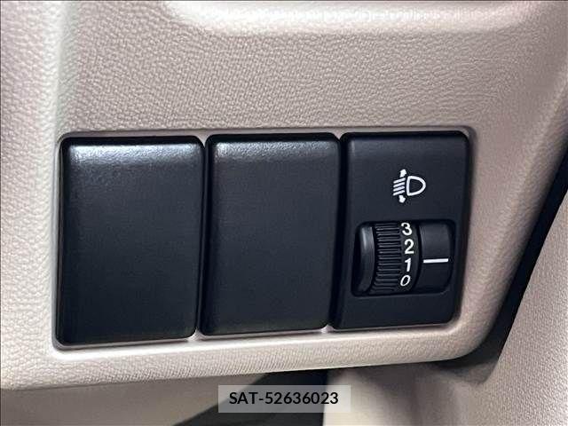 Suzuki ALTO 2012-04 8561077-20