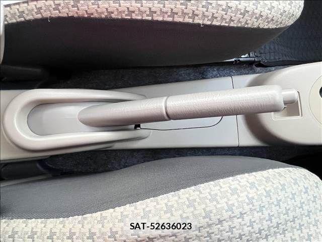 Suzuki ALTO 2012-04 8561077-28