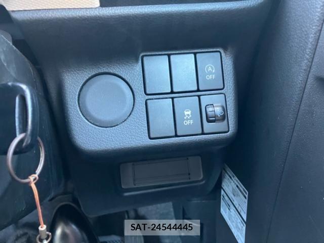 Suzuki ALTO 2015-03 8561080-17
