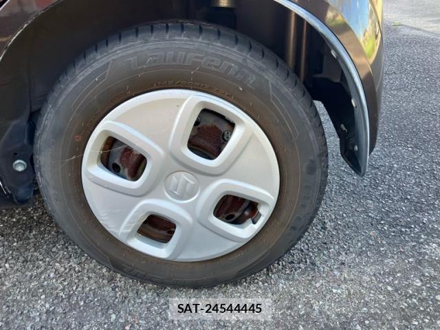 Suzuki ALTO 2015-03 8561080-7