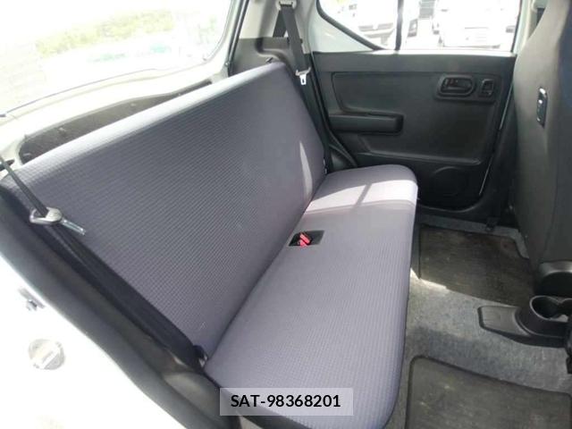 Suzuki ALTO 2019-06 8543890-8