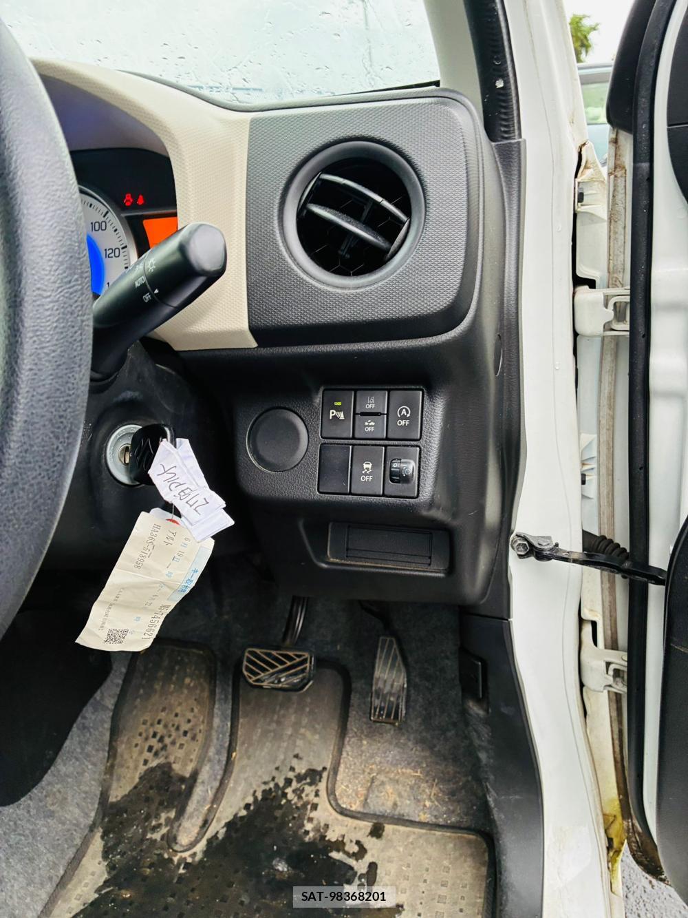 Suzuki ALTO 2019-06 8543890-16