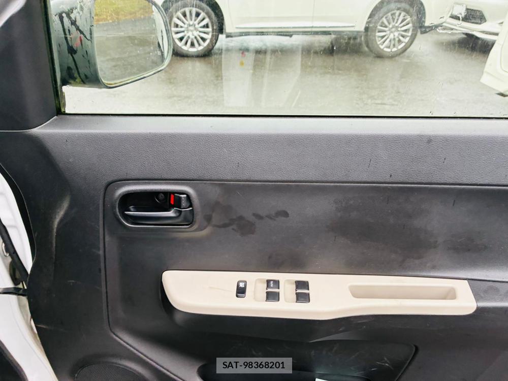 Suzuki ALTO 2019-06 8543890-19