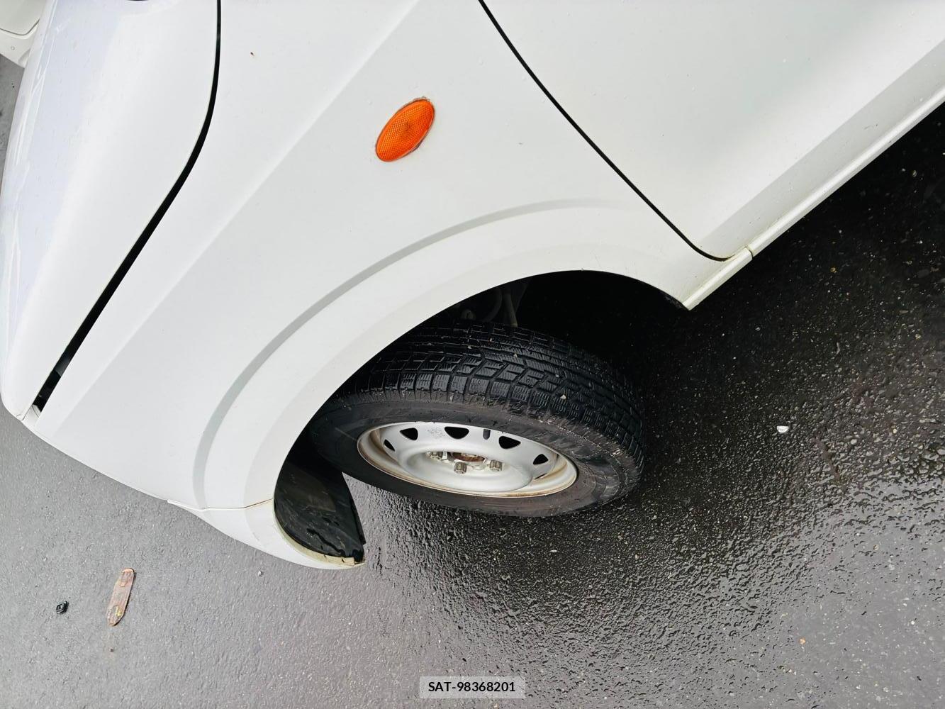 Suzuki ALTO 2019-06 8543890-30