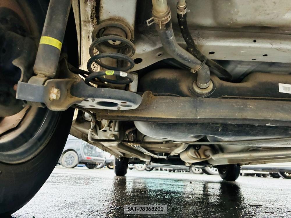 Suzuki ALTO 2019-06 8543890-33