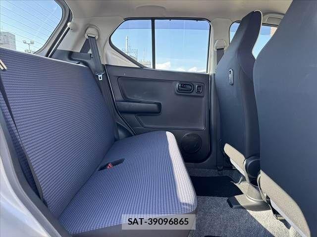 Suzuki ALTO 2021-03 8657908-17