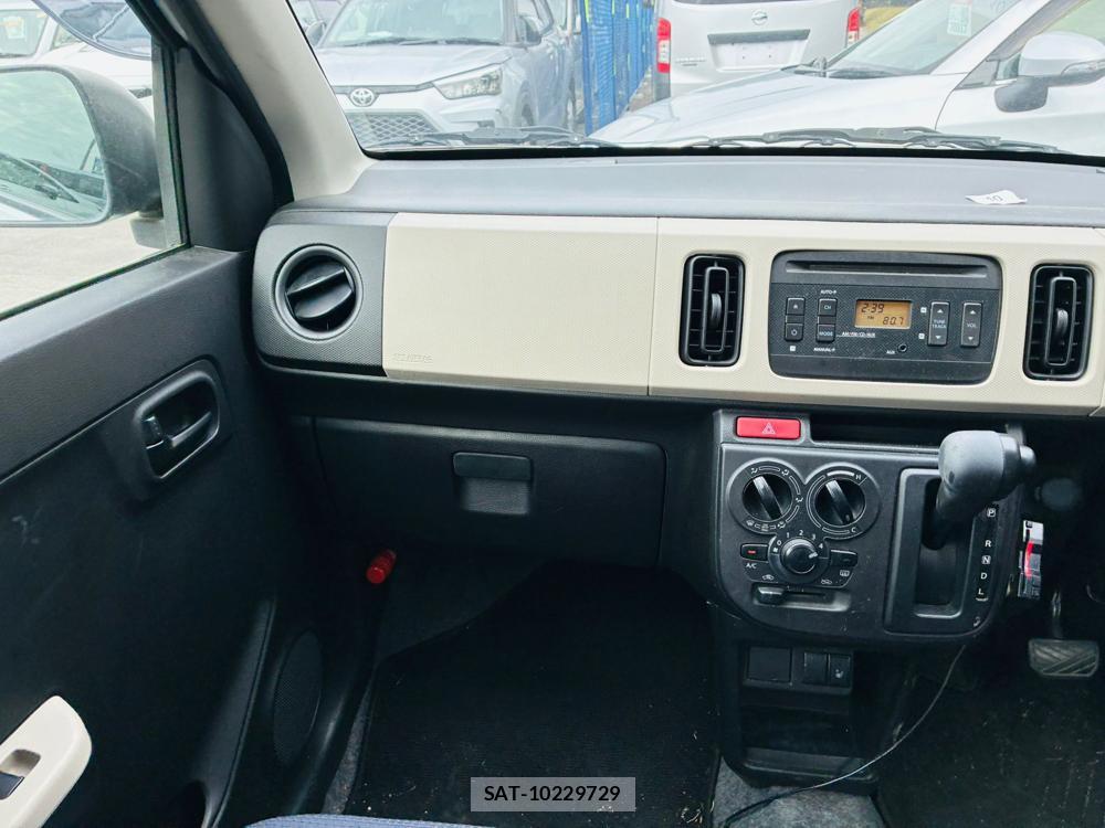 Suzuki ALTO 2019-08 8491005-17