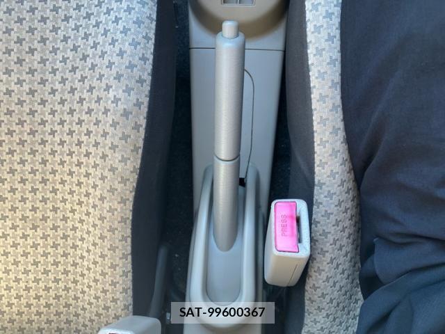Suzuki ALTO 2012-04 8657915-19